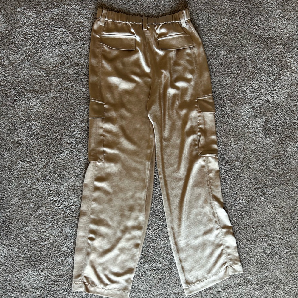Mango Satin Flowy Cargo Pants - Picture 6 of 7